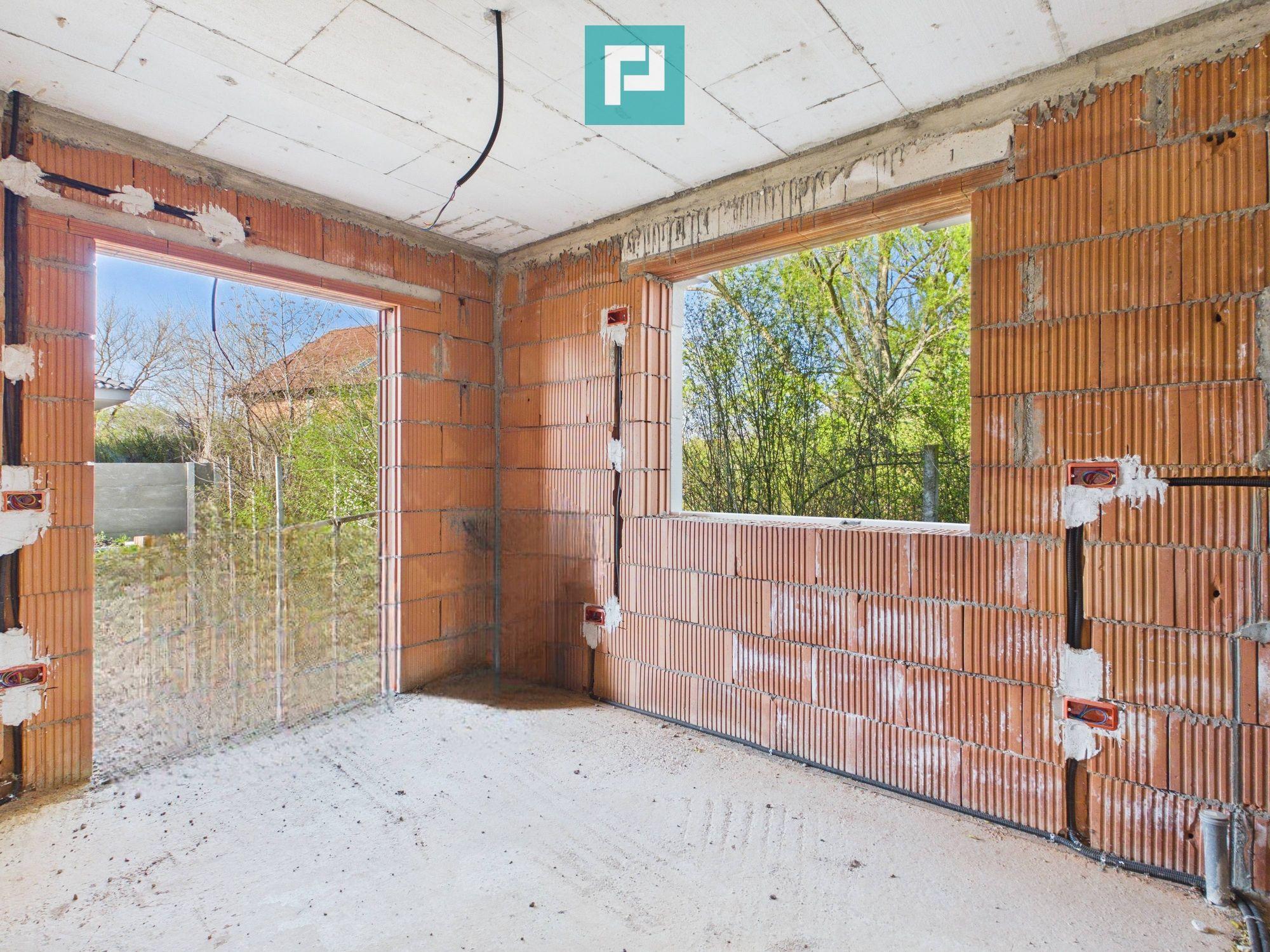 Casă individuală la cheie in Utvin - 3