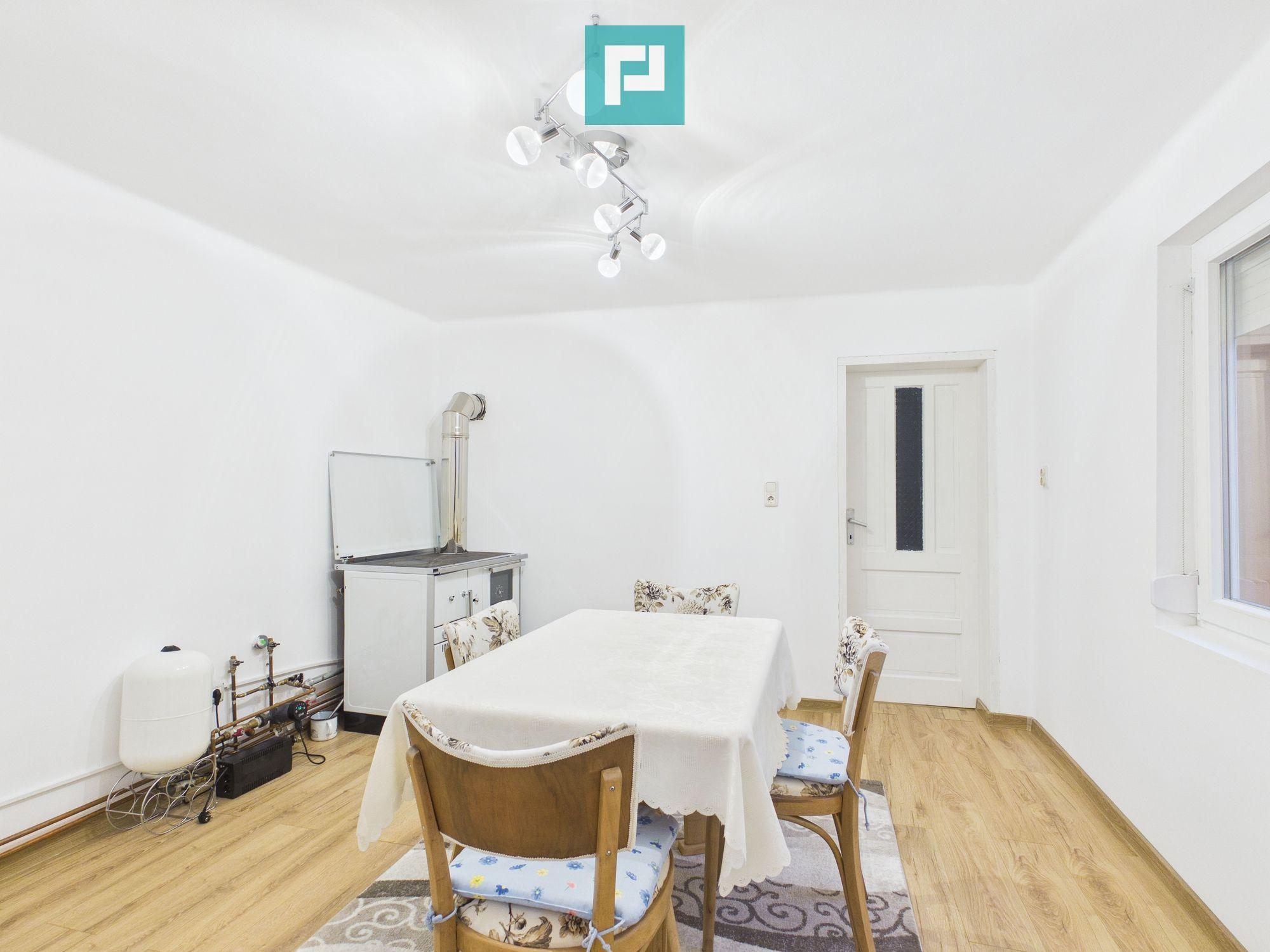 Casă 2 corpuri și 5 camere ultracentral în Curtici - 6