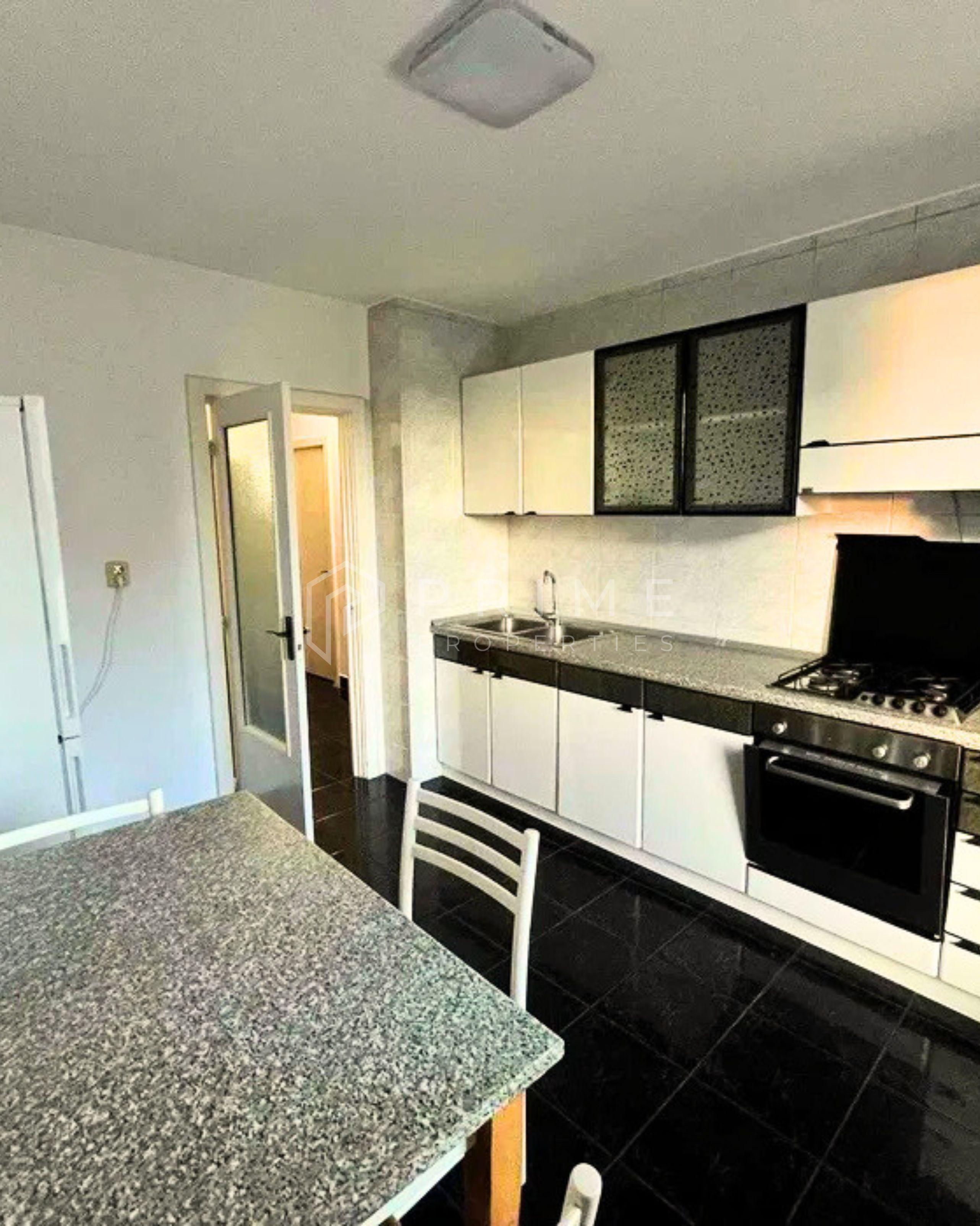APARTAMENT SPAȚIOS CU 4 CAMERE DE ÎNCHIRIAT – ZONA POLI 2 - 3
