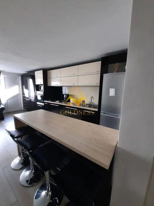 3 camere, Europa, Eugen Ionesco, Golden Tulip, Observatorului, Lunii - 4