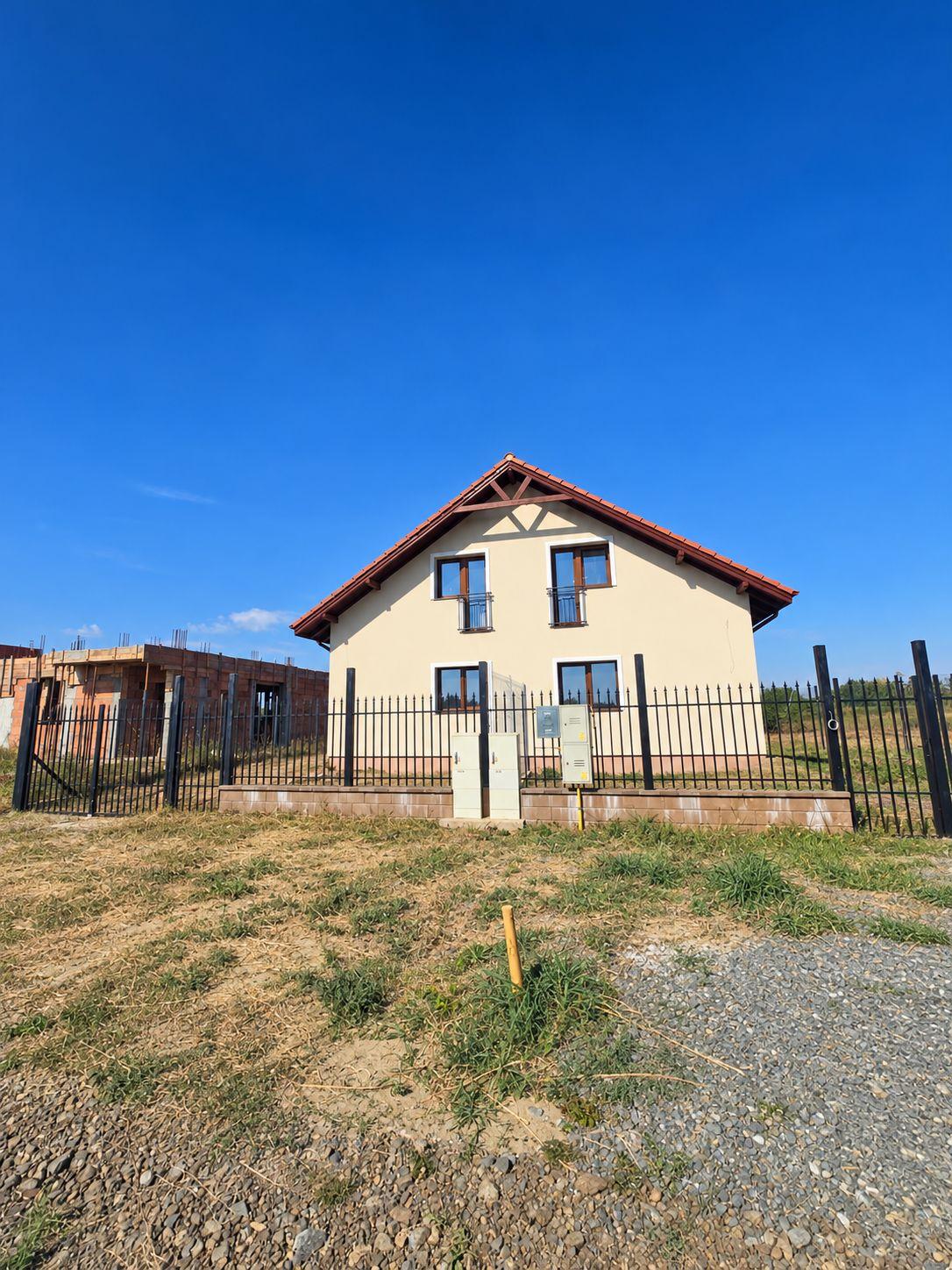 Duplex cu 4 camere, terasă și logie | Timișoara, Plopi | 172.000 € - 1