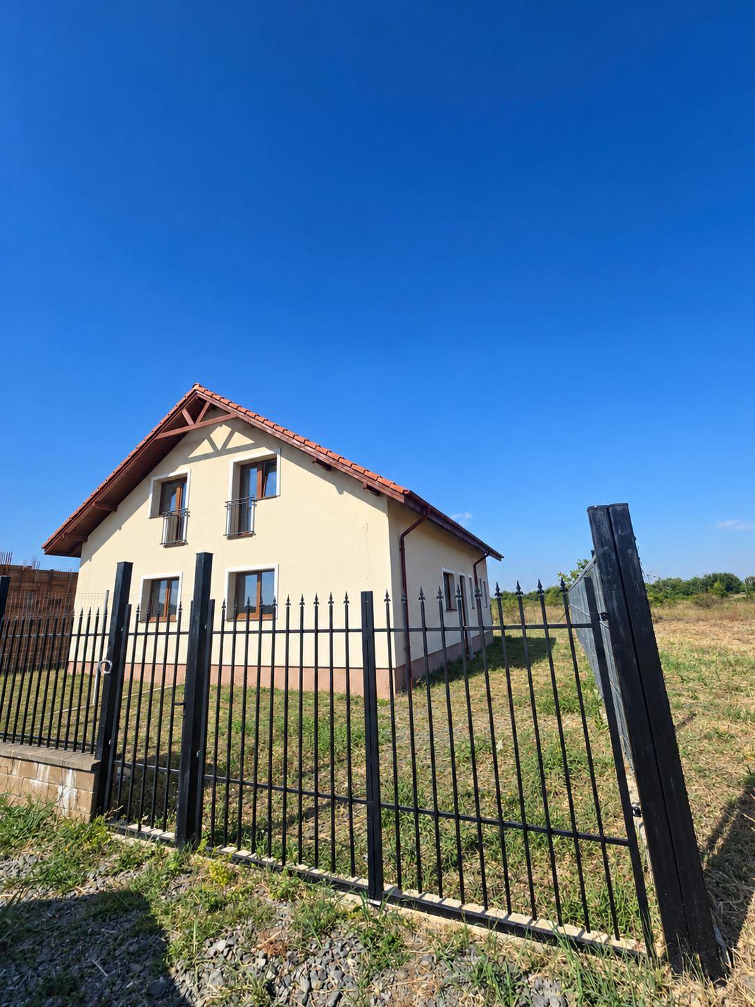 Duplex cu 4 camere, terasă și logie | Timișoara, Plopi | 172.000 € - 3