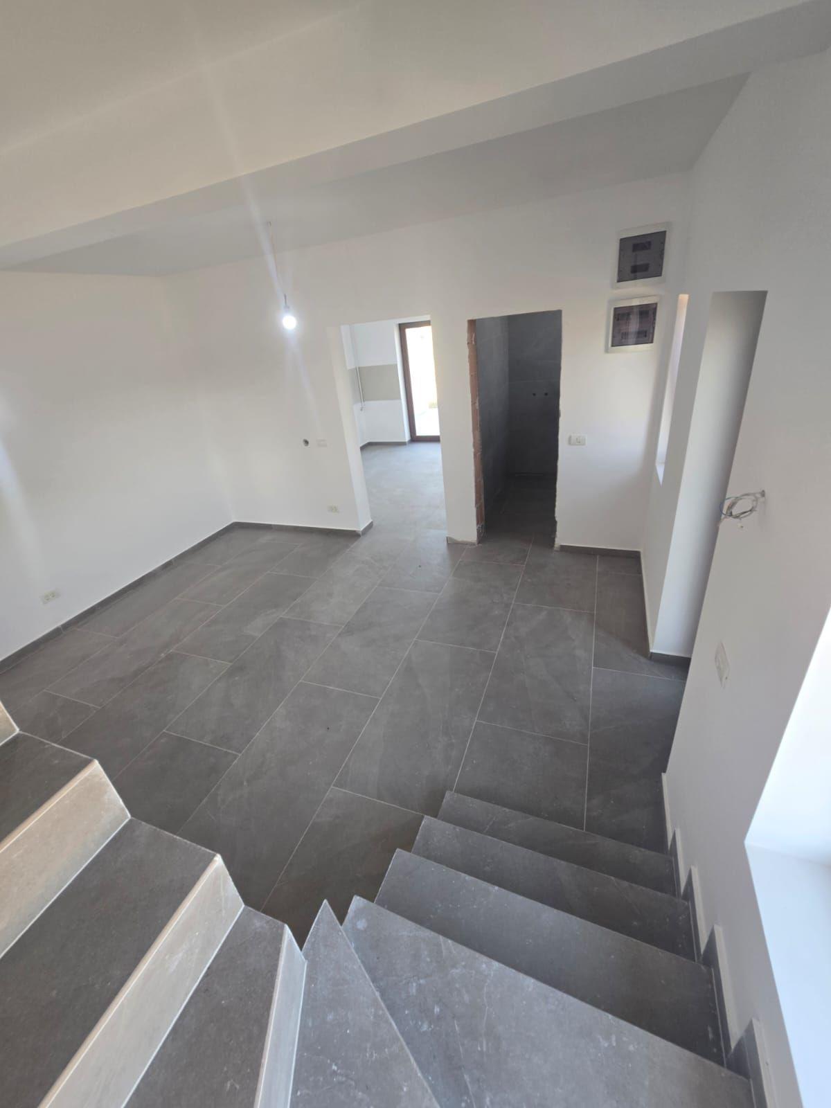 Duplex cu 4 camere, terasă și logie | Timișoara, Plopi | 172.000 € - 10