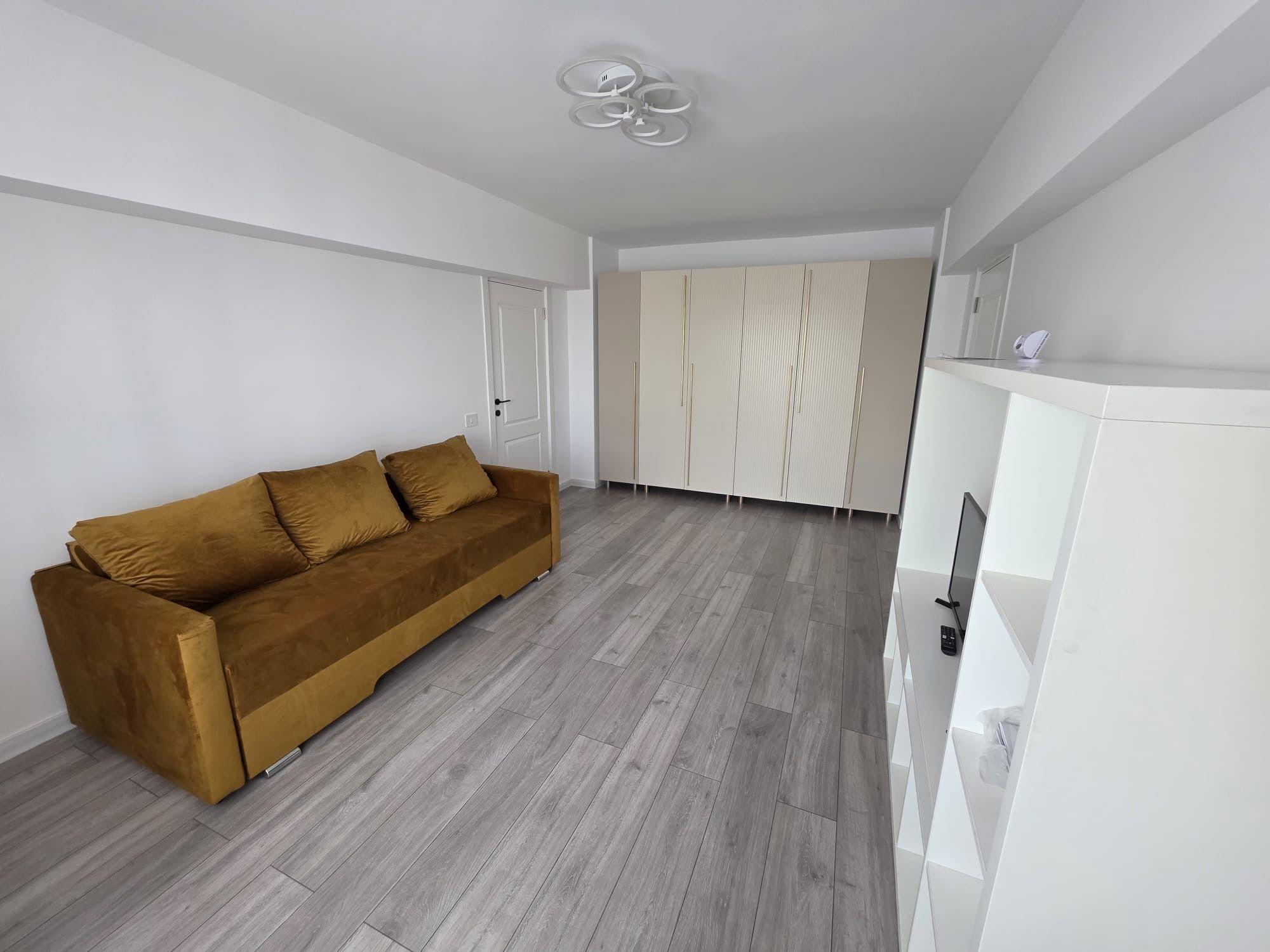 Apartament 3 camere de inchiriat - 1