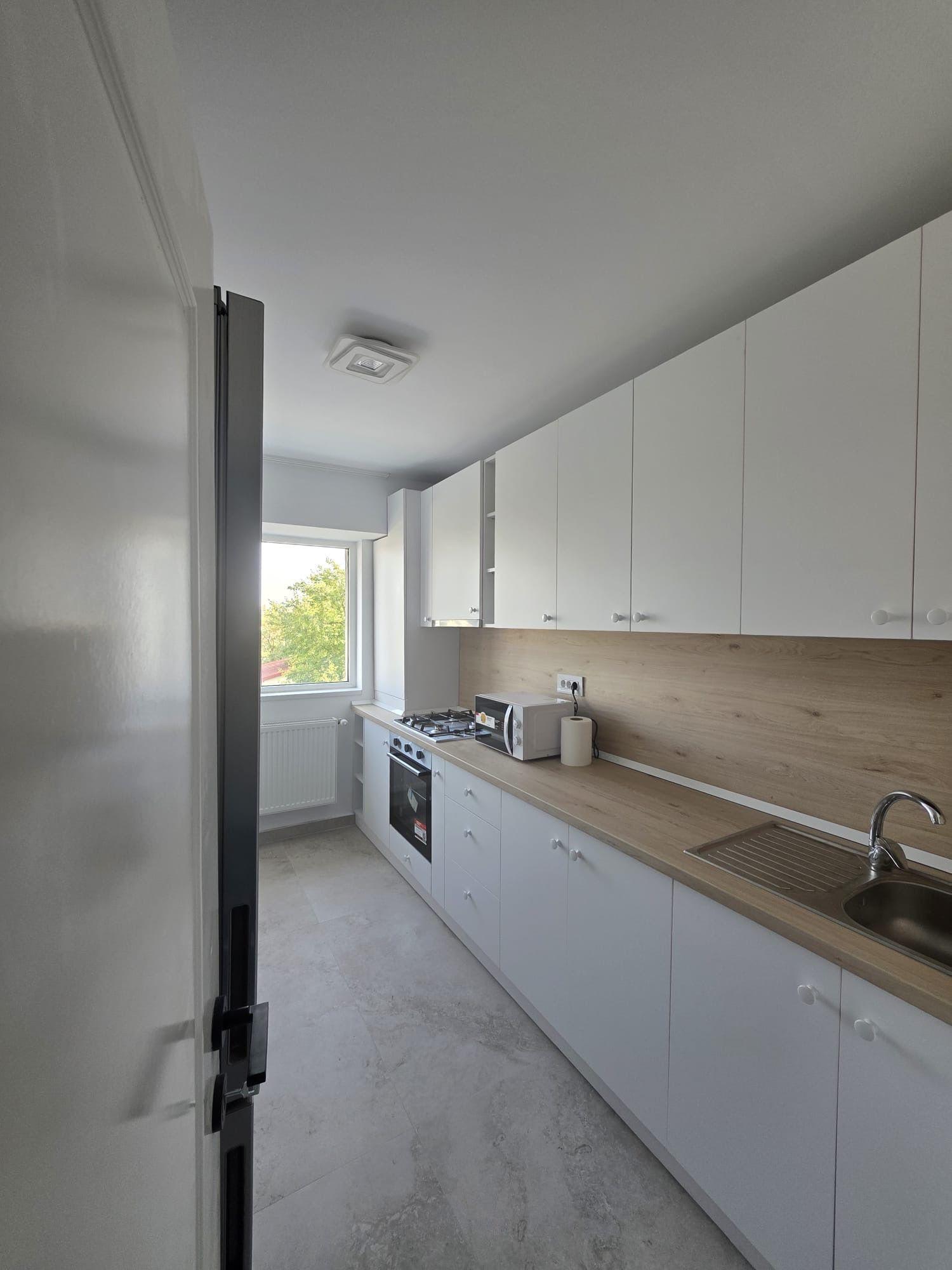 Apartament 3 camere de inchiriat - 2