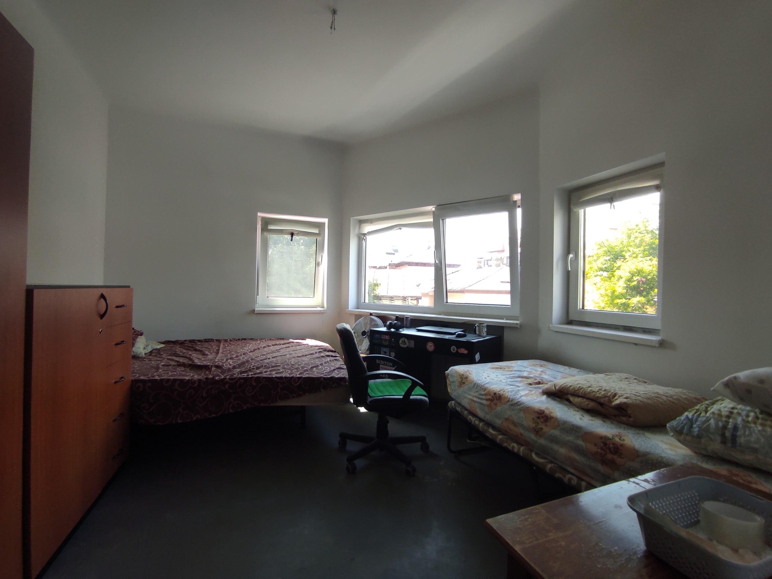 Apartament 4 camere, bloc interbelic solid (1936), etaj 1, zona Hala Traian - 2