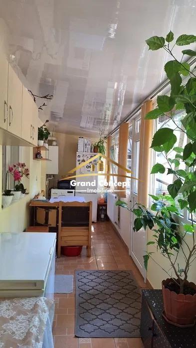 Apartament 2 camere, 50 mp Aleea Mușatini, 75.000 Euro Oferta: 11332 - 7