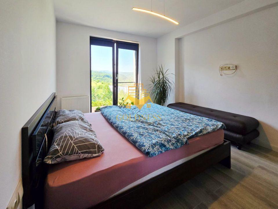Casă modernă de vânzare, curte, 6 camere, parcare, Zona Vivo, Florești - 11