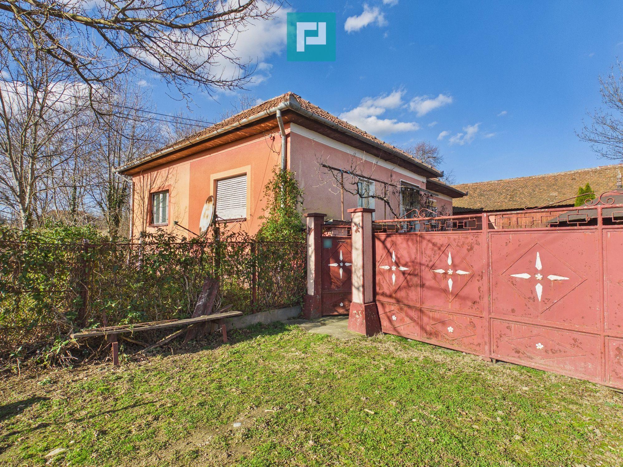 Casă cu 5 camere în zonă pitorească la Arăneag - 1