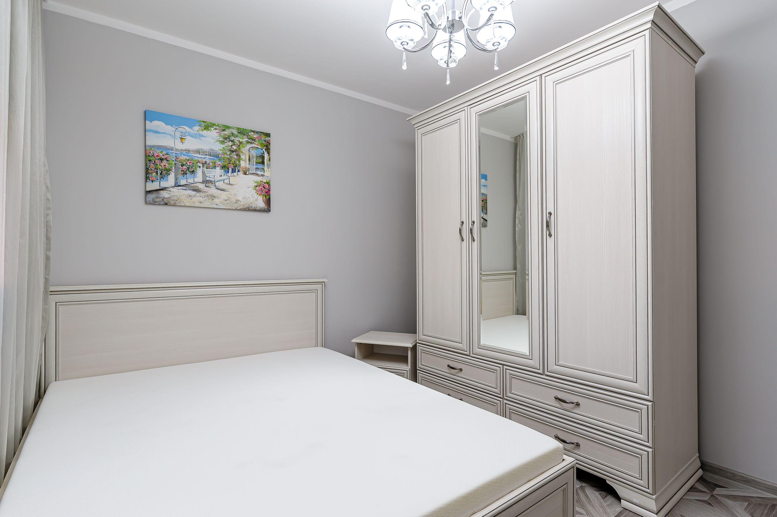 Apartament modern -3 camere, zona Intim - 8