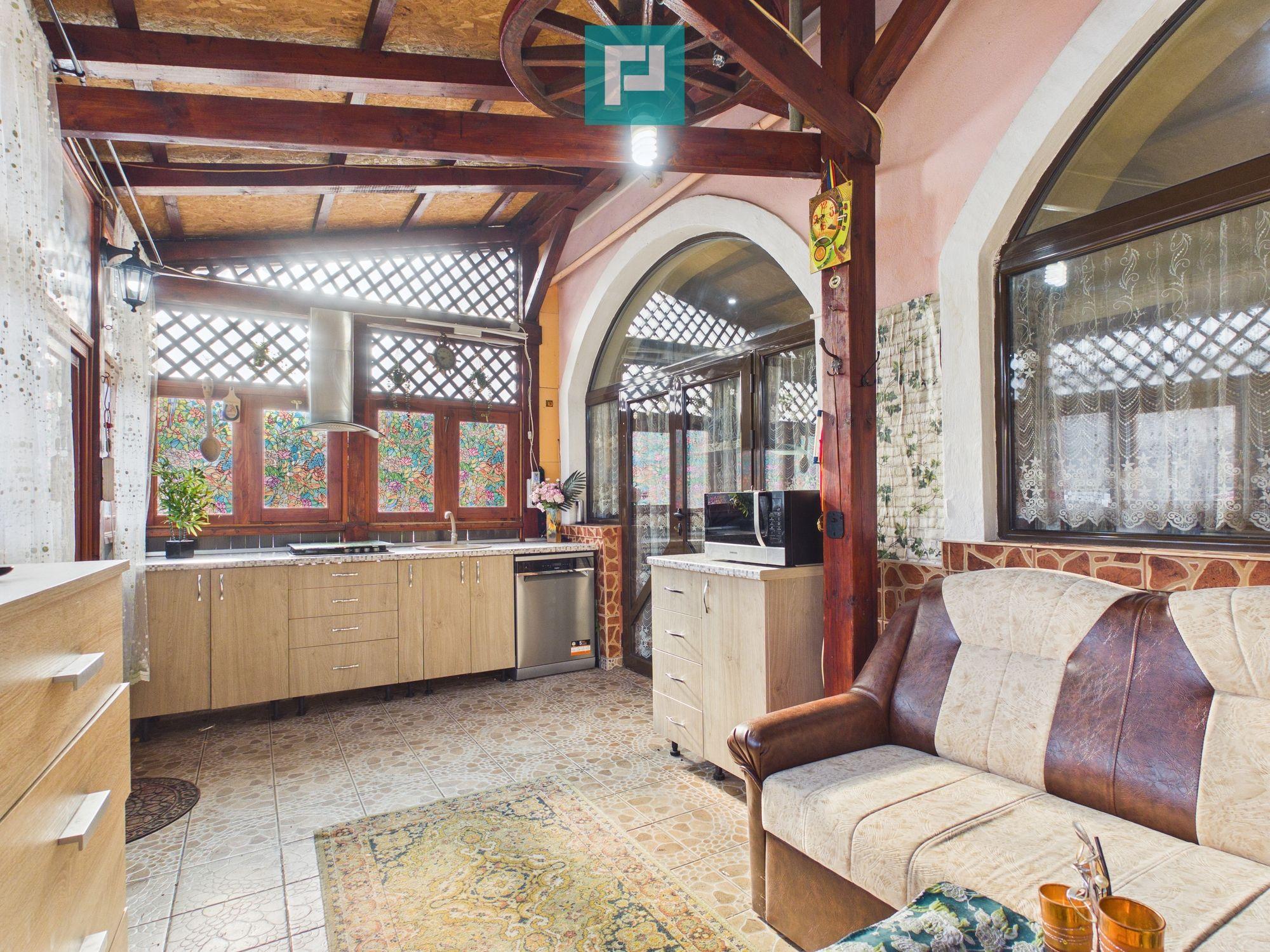 Apartament cu 2 camere pe Str.Episcopiei - 17