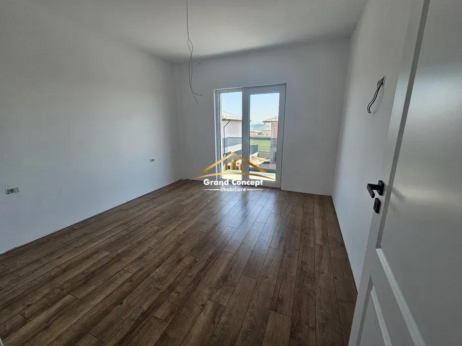 Casa, 4 camere cu Garaj, 164 mp, Valea Lupului , 320.000 Euro 11501 - 4
