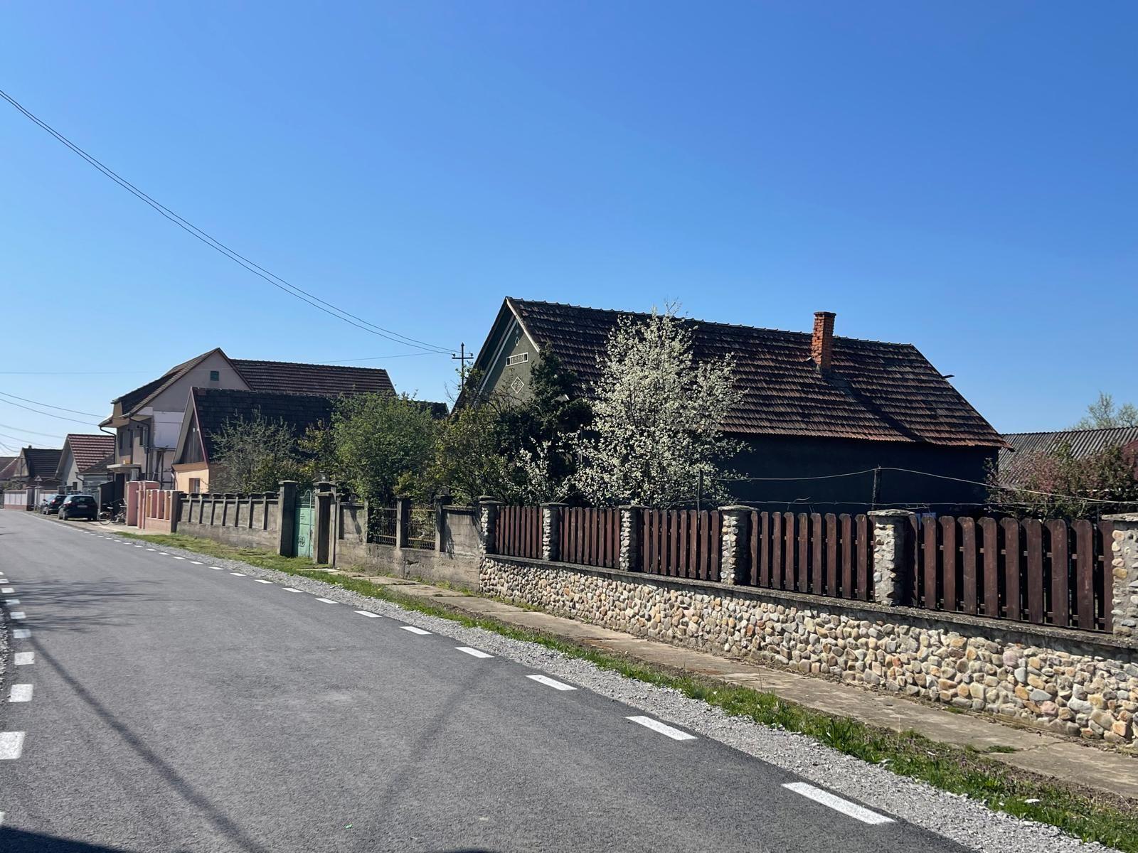 Casă tradițională la sat +teren 1.500 mp. Sat Săbolciu-47.000euro neg - 1