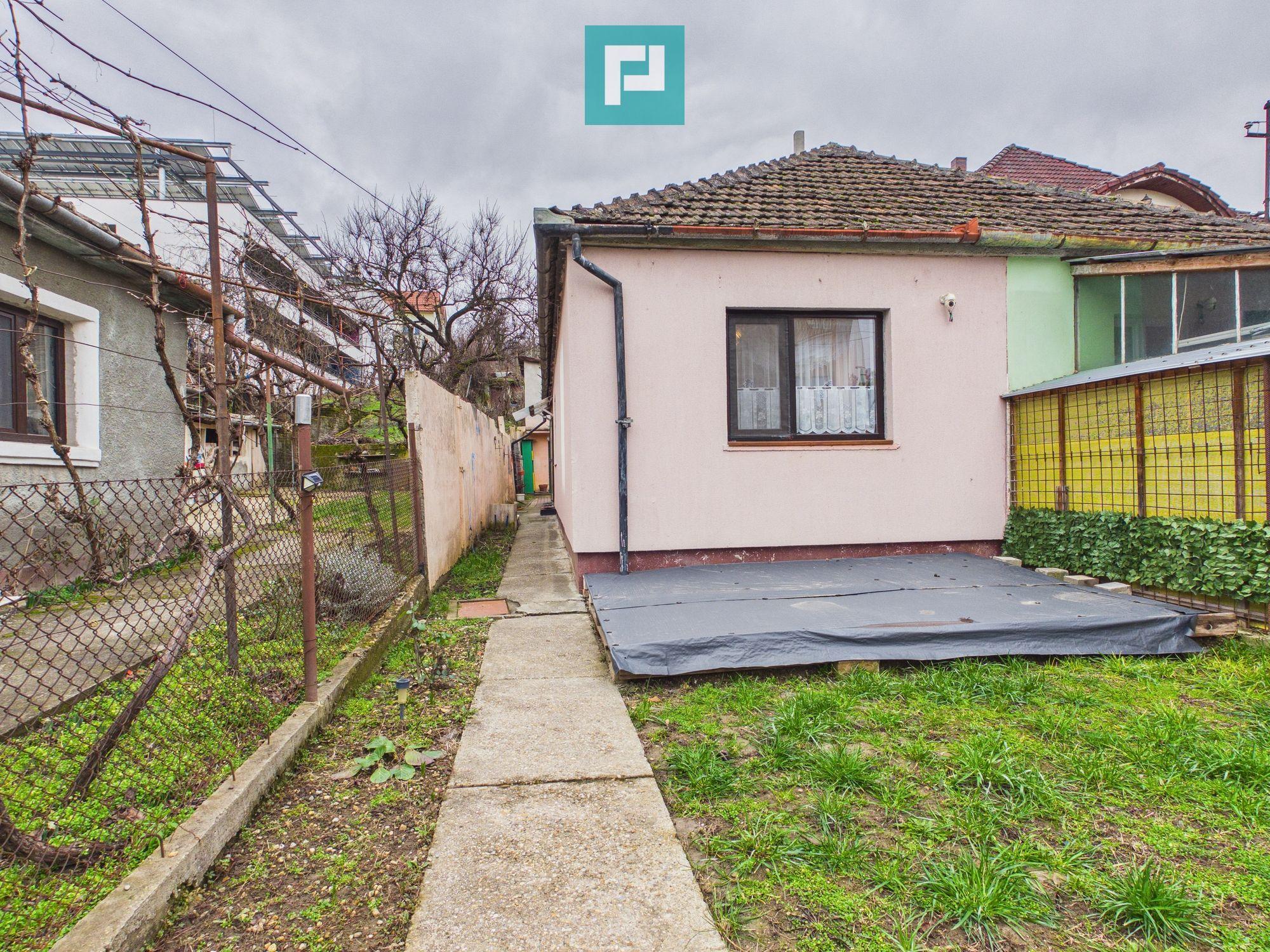 Casă lângă Spitalul Județean – Cabinete/Birouri - 1