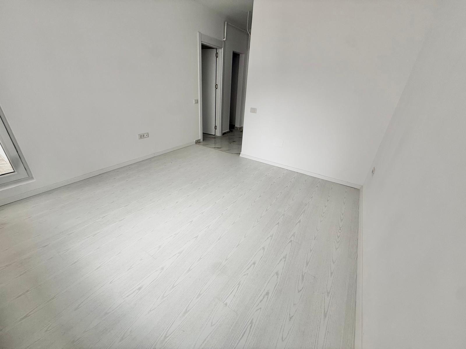 Garsoniera cartier Militari Residence- mutare imediata!! - 4