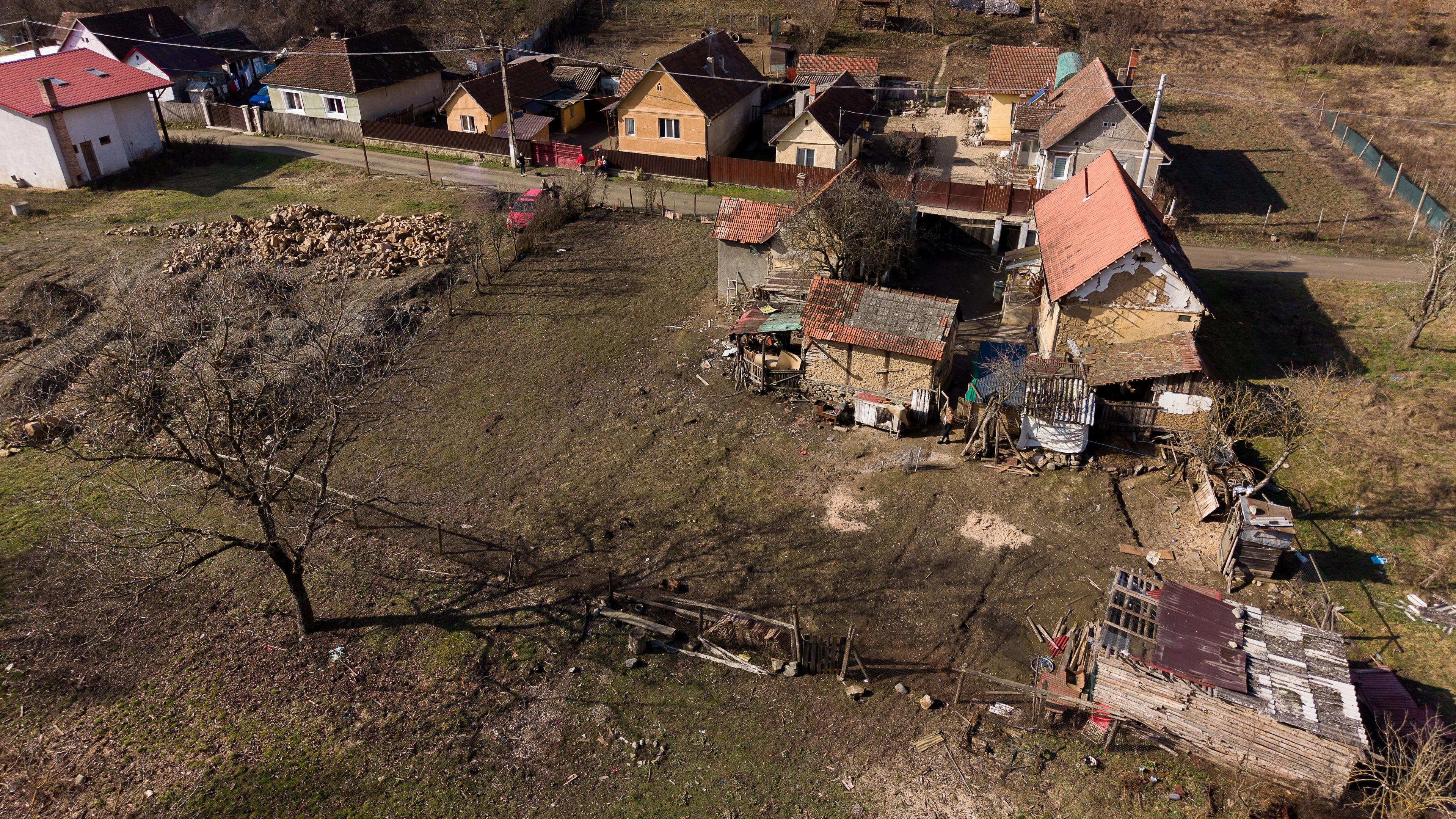 Casă cu teren de 284mp in Șoimoș - 16
