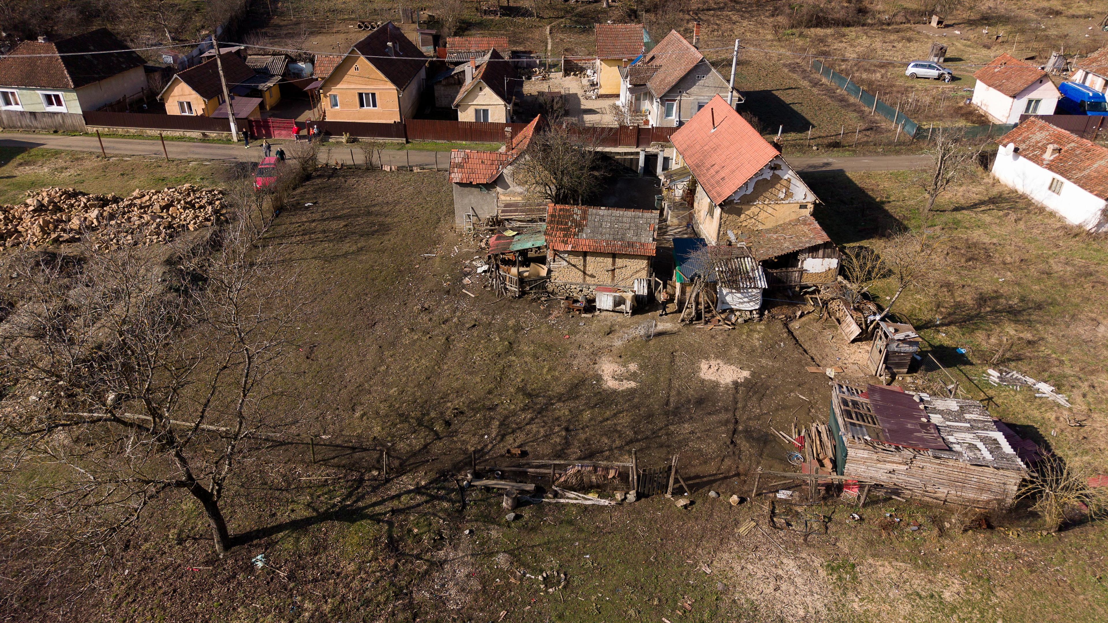Teren intravilan de 302 mp în localitatea Șoimoș - 21