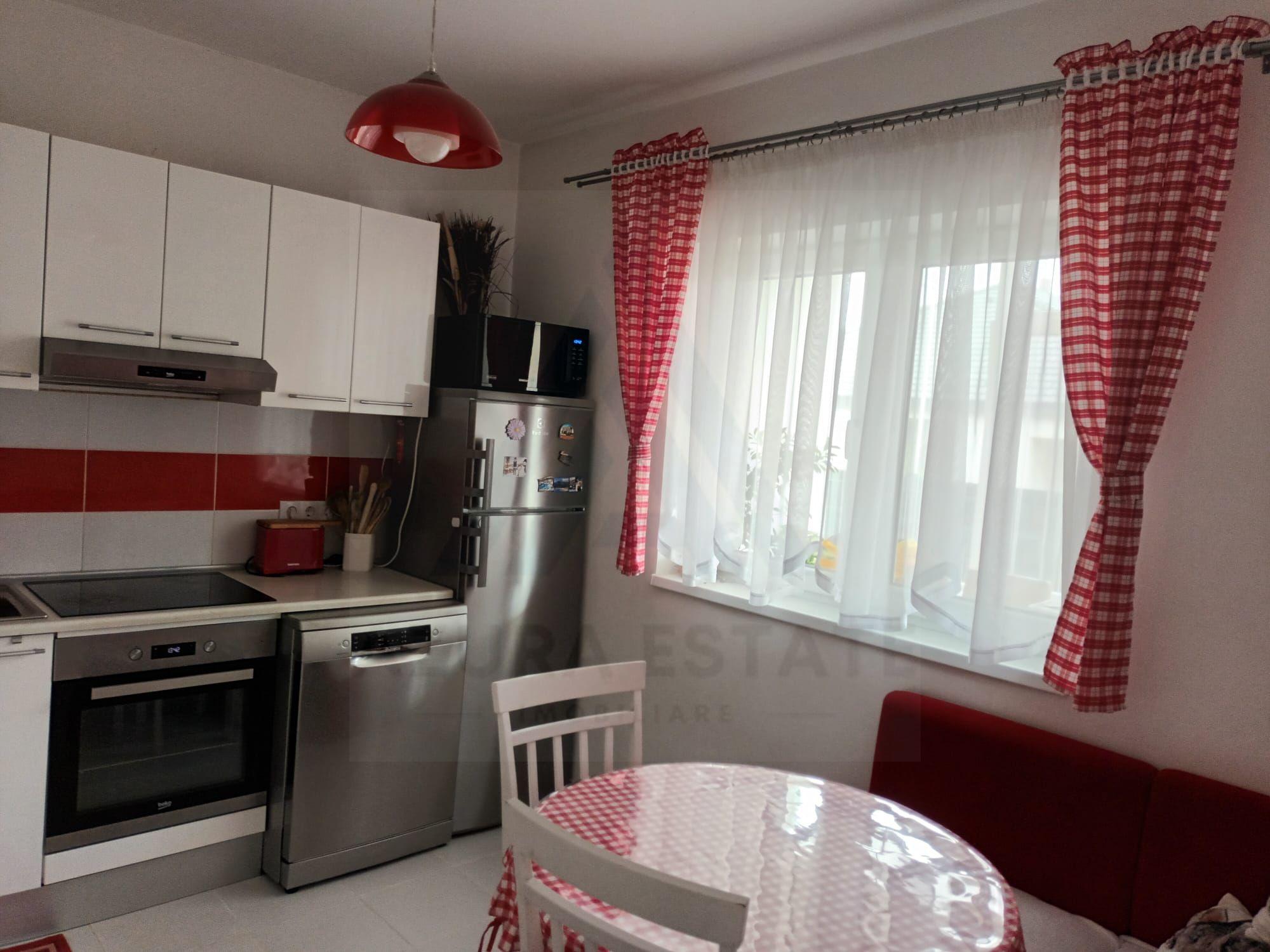 Casa individuala 5 camere 150 mp utili si teren 460 mp in Cristian - 3
