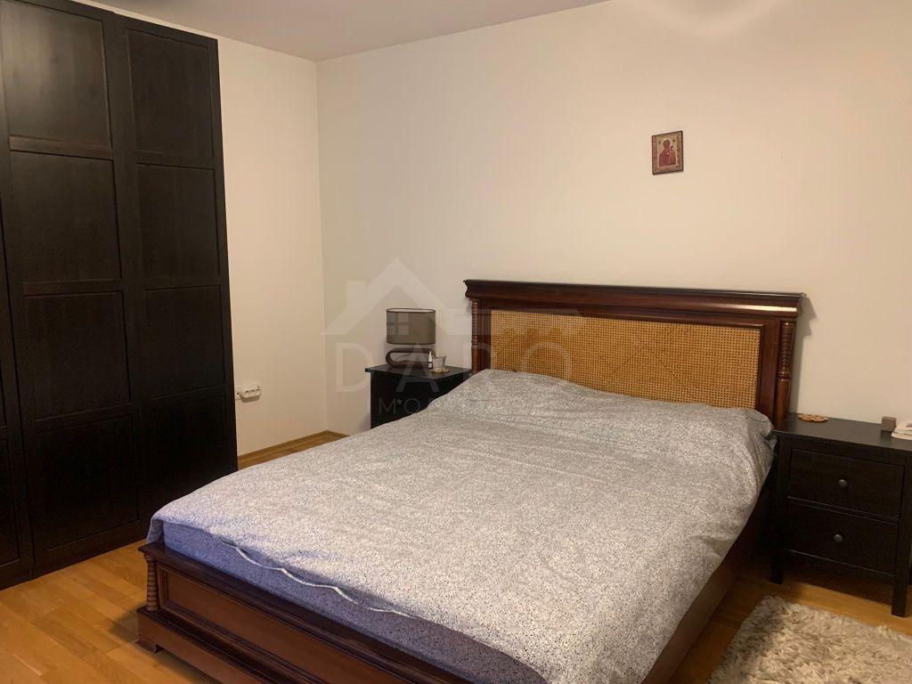 Se inchiriaza casa 3 dormitoare, living, dining, garaj Str Muntenia - 4
