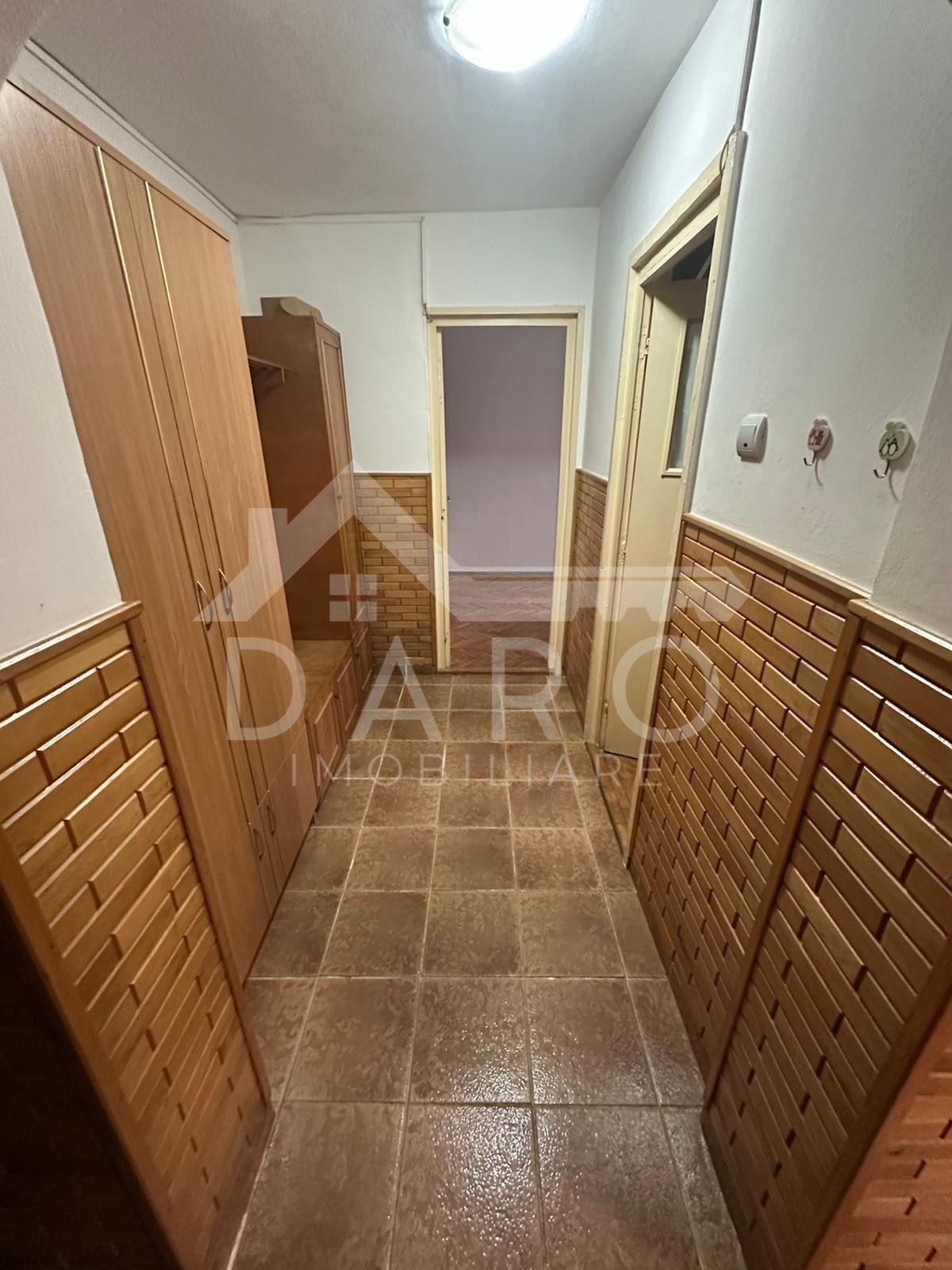 🏠 Ocazie! Apartament 2 camere cu balcon închis - 2