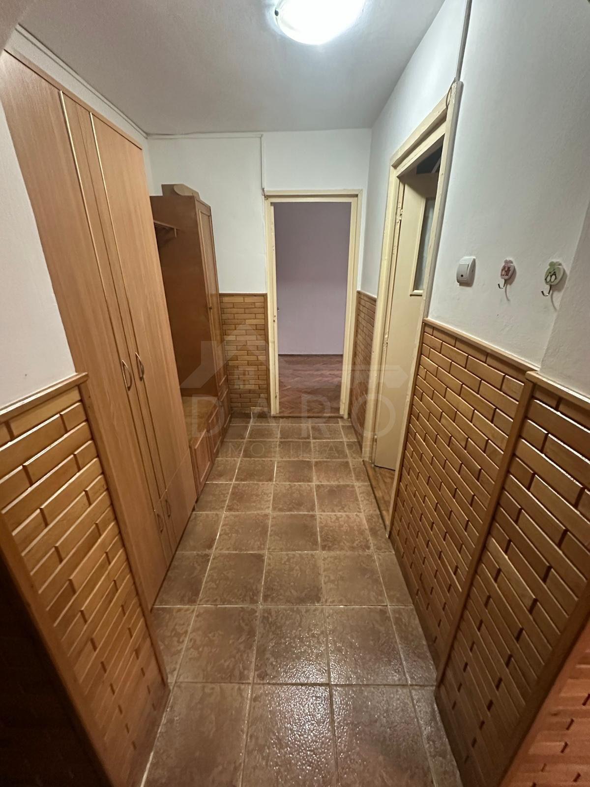🏠 Ocazie! Apartament 2 camere cu balcon închis - 2
