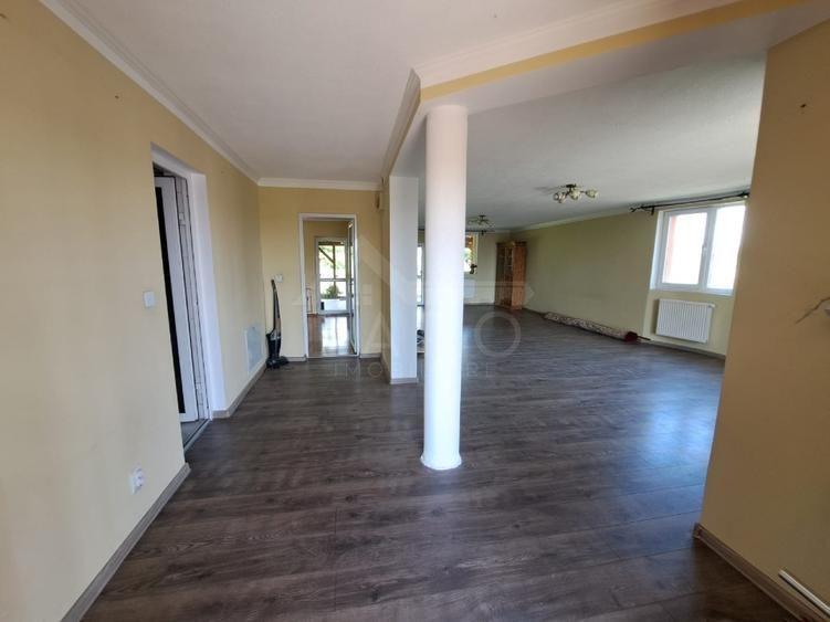 Casă de vânzare, teren 1040 mp - 3
