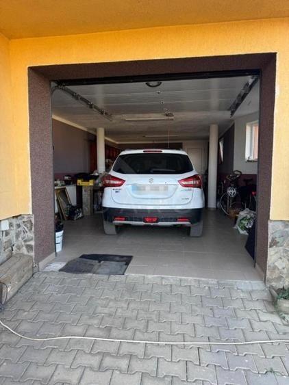 Casă de vânzare, teren 1040 mp - 4