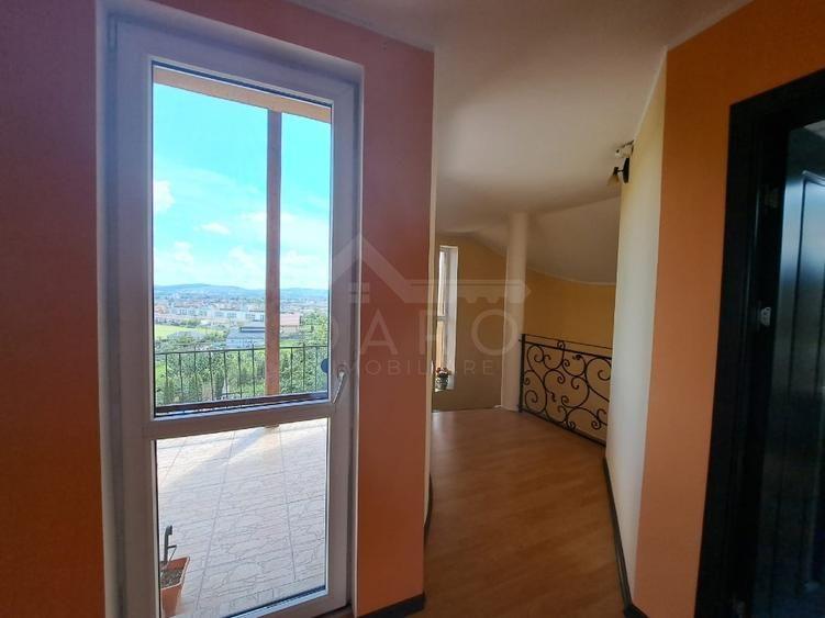 Casă de vânzare, teren 1040 mp - 11