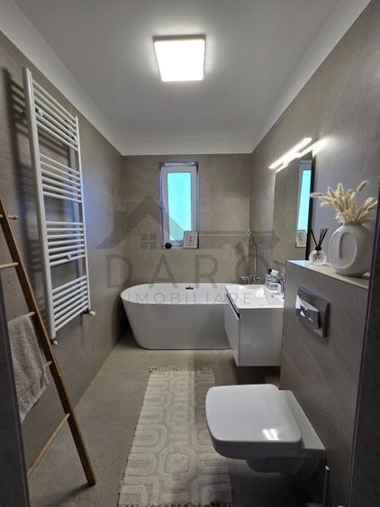 Penthouse 120 mp cu terase generoase - 13