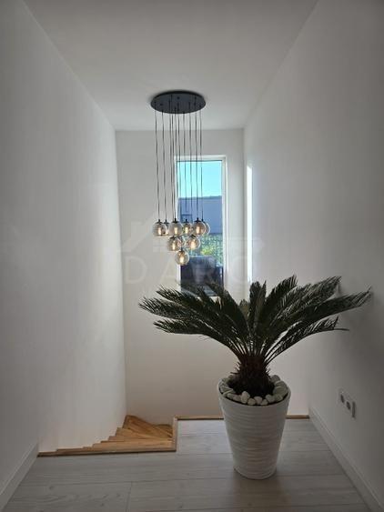 Penthouse 120 mp cu terase generoase - 9