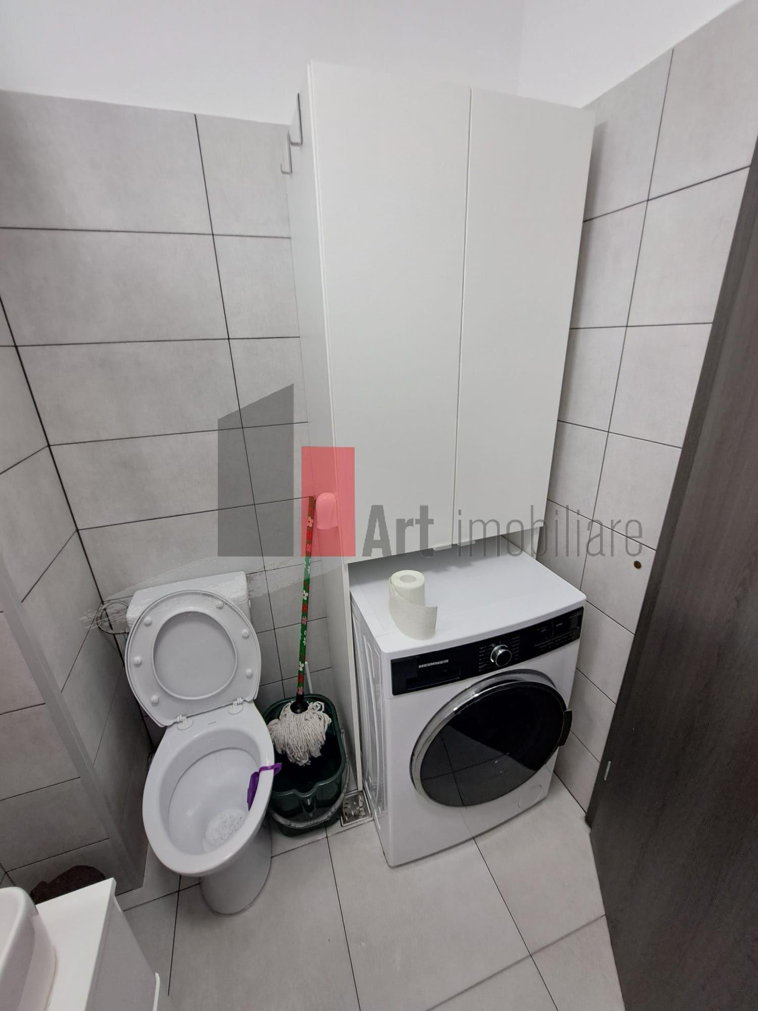 Inchiriez apartament 2 camere-str Rezervelor nr 99 - 5