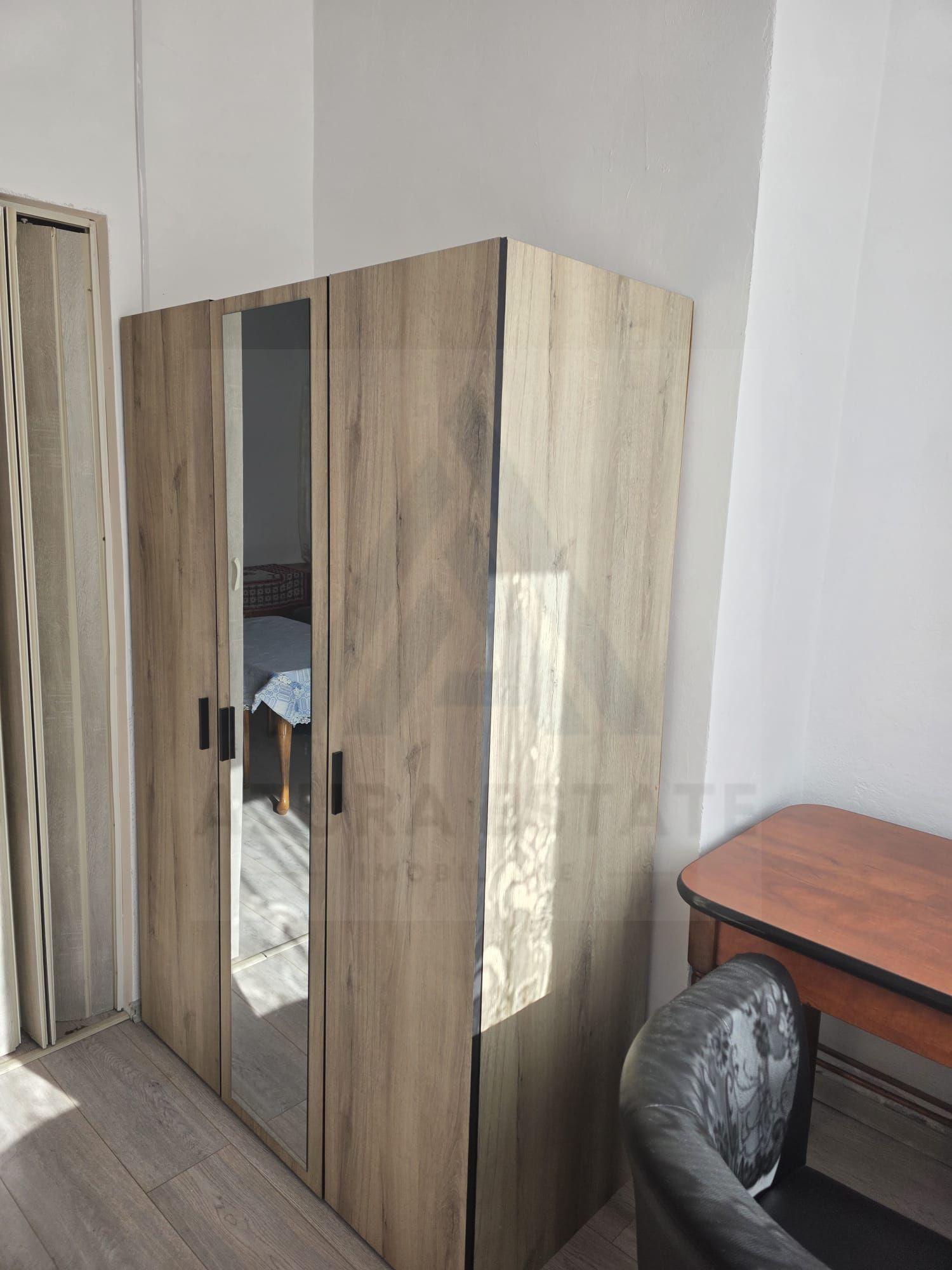 Studio la curte utilat complet cu terasa zona Lazaret - 6