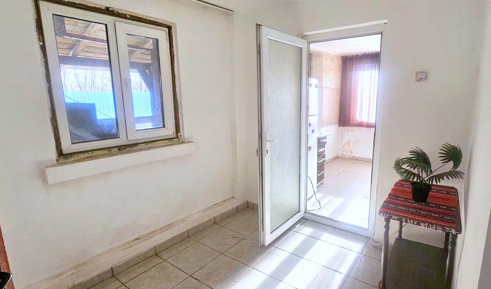 Casa individuala + 900 mp teren proprietate -Sendreni, jud. Galati - 9