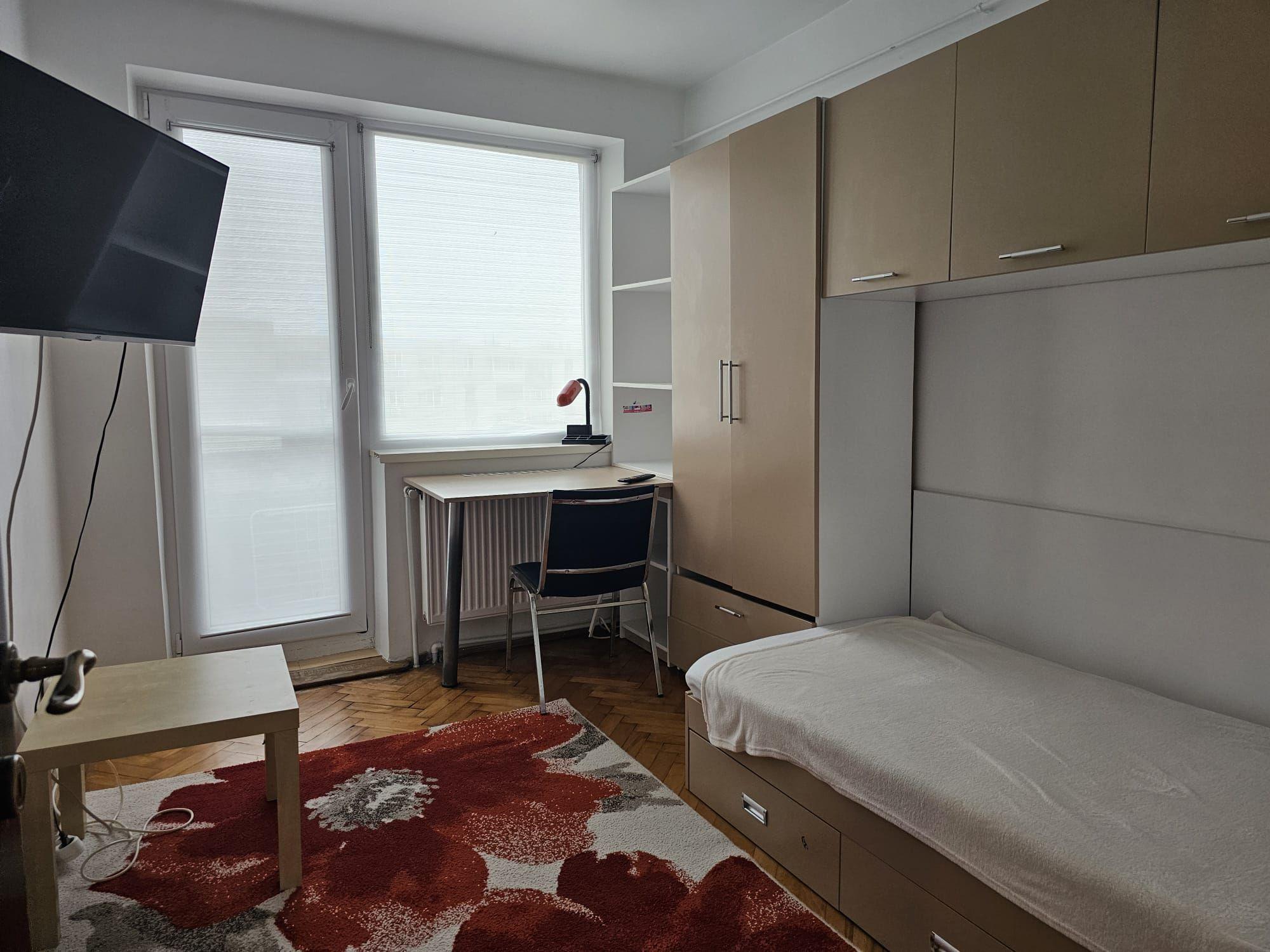 Apartament cu 3 camere, mobilat si utilat - Piata Centrala - 7