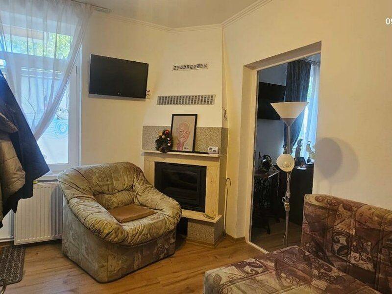 Casă + terasa, 50 mp - zona centrala - Grădina Publică -58000 euro - 1