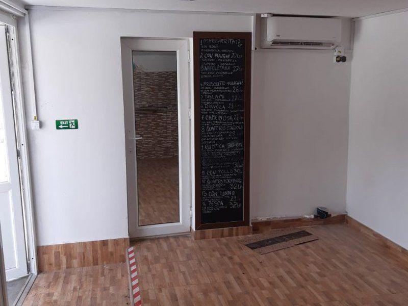 Spatiu comercial stradal - Siderurgistilor, str. Frunzei - 9
