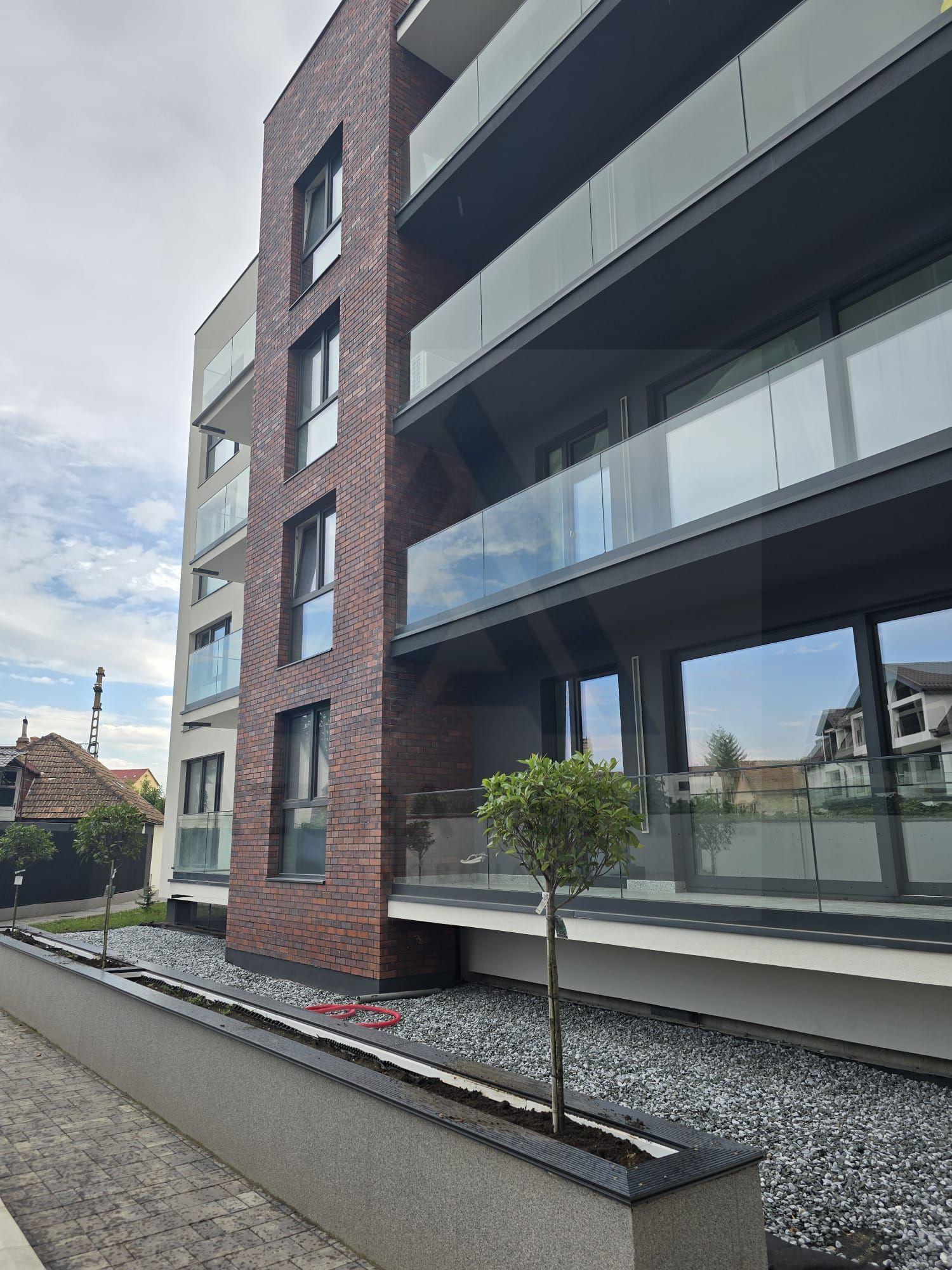 Apartament premium 75 mp utili cu parcare subterana si boxa Central - 5