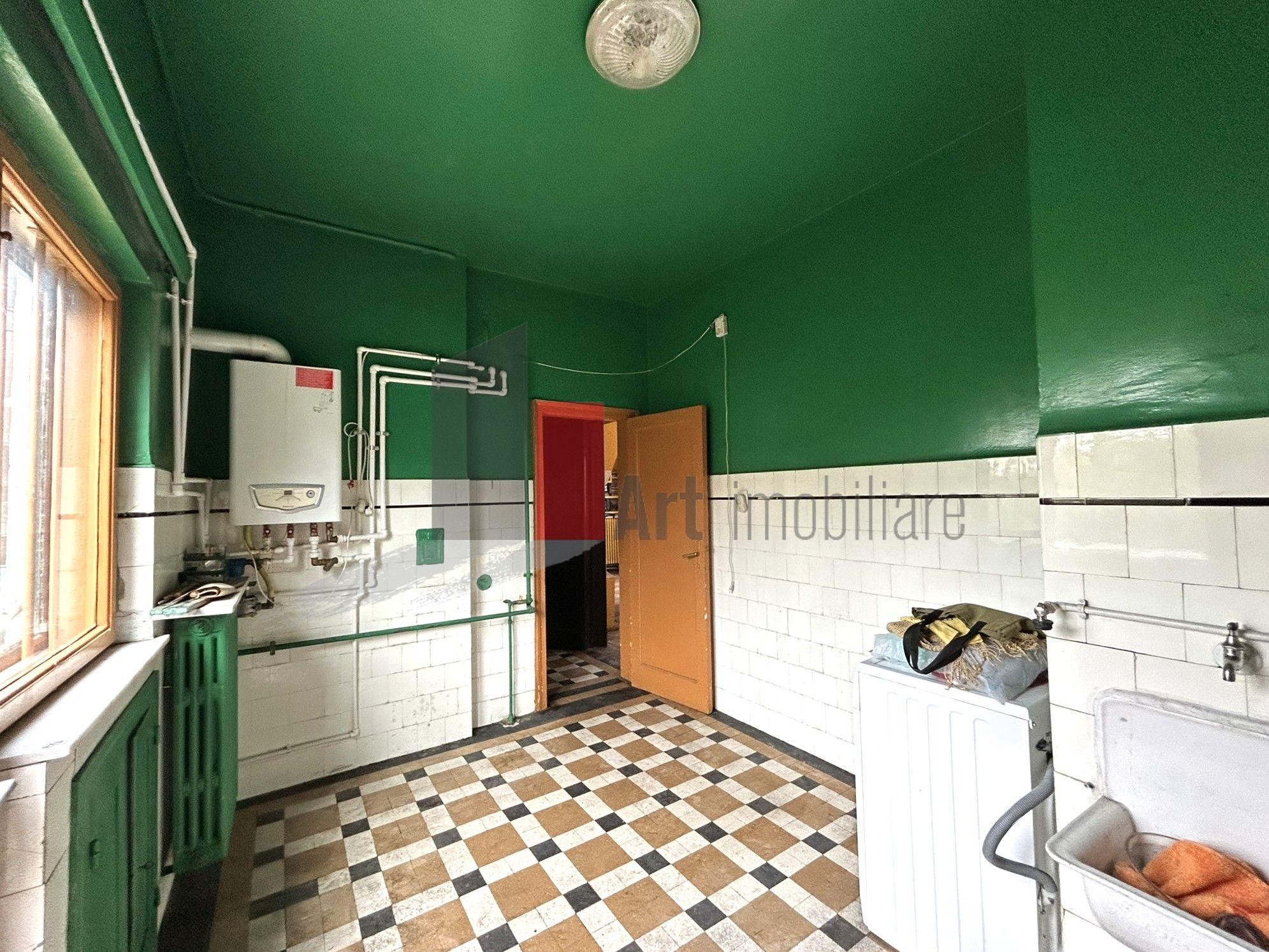 Pret Nou! Apartament unicat cu terasa 50mp | Ultracentral-cartierul Evreiesc - 13