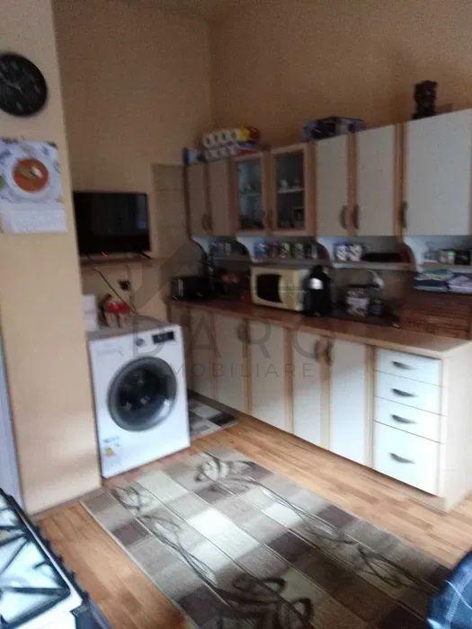 🏡 Casă de vânzare | Zonă centrală | 260 mp utili | 148.000 € - 8