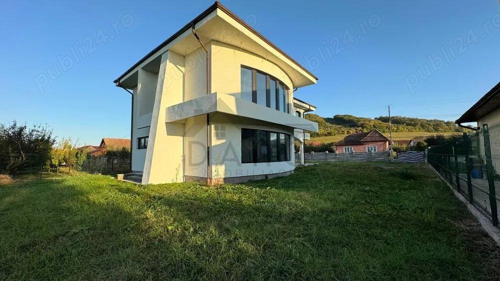 🏡 Casă P+1E+Pod de vânzare | 325 mp utili | Teren 700 mp | - 3