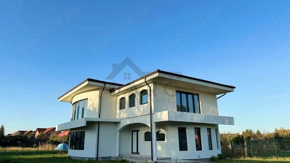 🏡 Casă P+1E+Pod de vânzare | 325 mp utili | Teren 700 mp | - 1