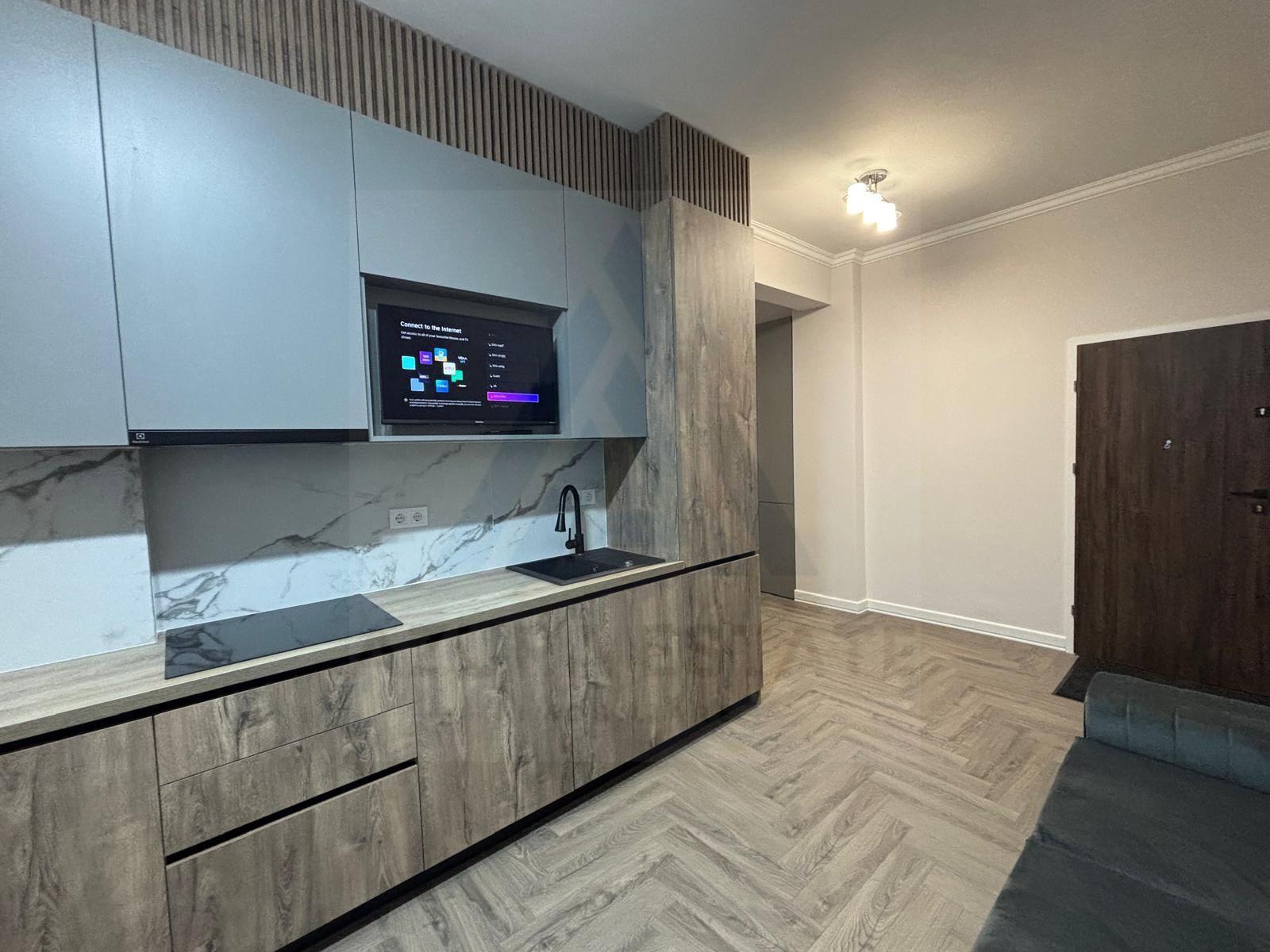 Apartament premium 3 camere prima închiriere balcon 9 mp C. Cisnadiei - 4