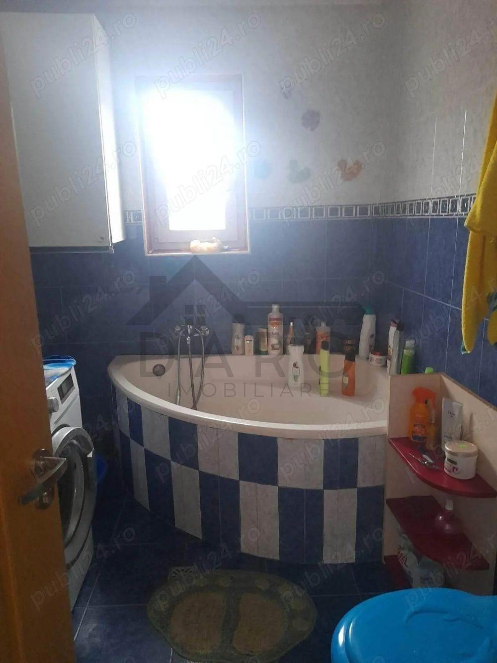 vând casă în Sângeorgiu de Mureș - 3