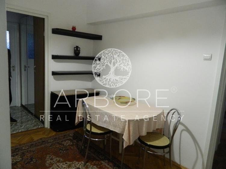 Apartament lux, zona Piata Victoriei, 4 camere , 2 bai, centrala termica terasa - 4