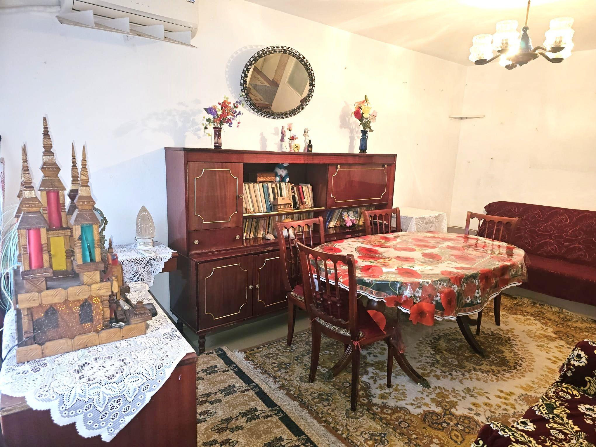 Vanzare - apartament cu 2 camere, Micro 20, J-uri - 51000 euro - 1