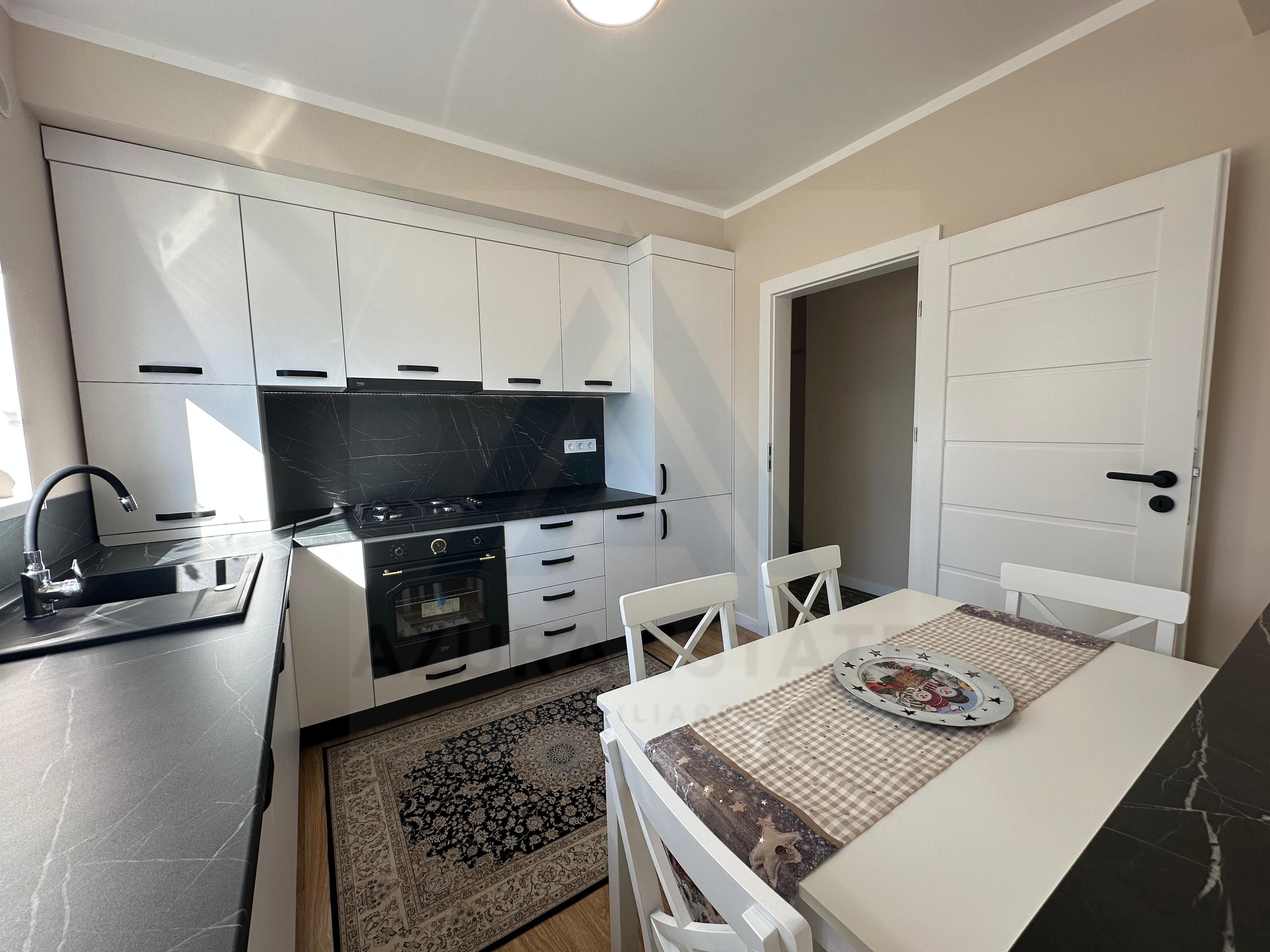 Apartament ultrafinisat 2 camere balcon 7.5 mp si parcare in Cristian - 4