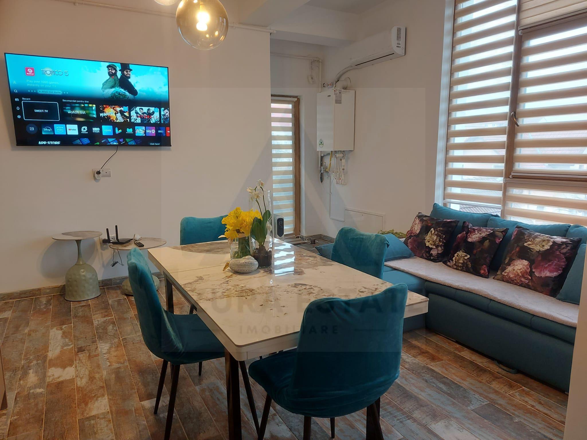 Apartament modern 3 camere 70 mp utili parcare privata zona Selimbar - 1