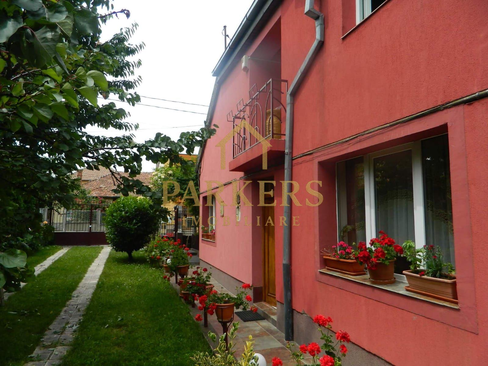 Duplex 329mp utili, teren 435mp, 10 camere, zona centrală - 1