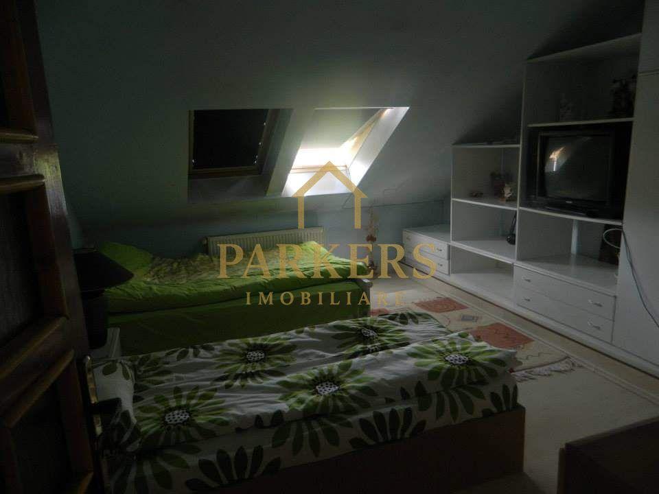 Duplex 329mp utili, teren 435mp, 10 camere, zona centrală - 10