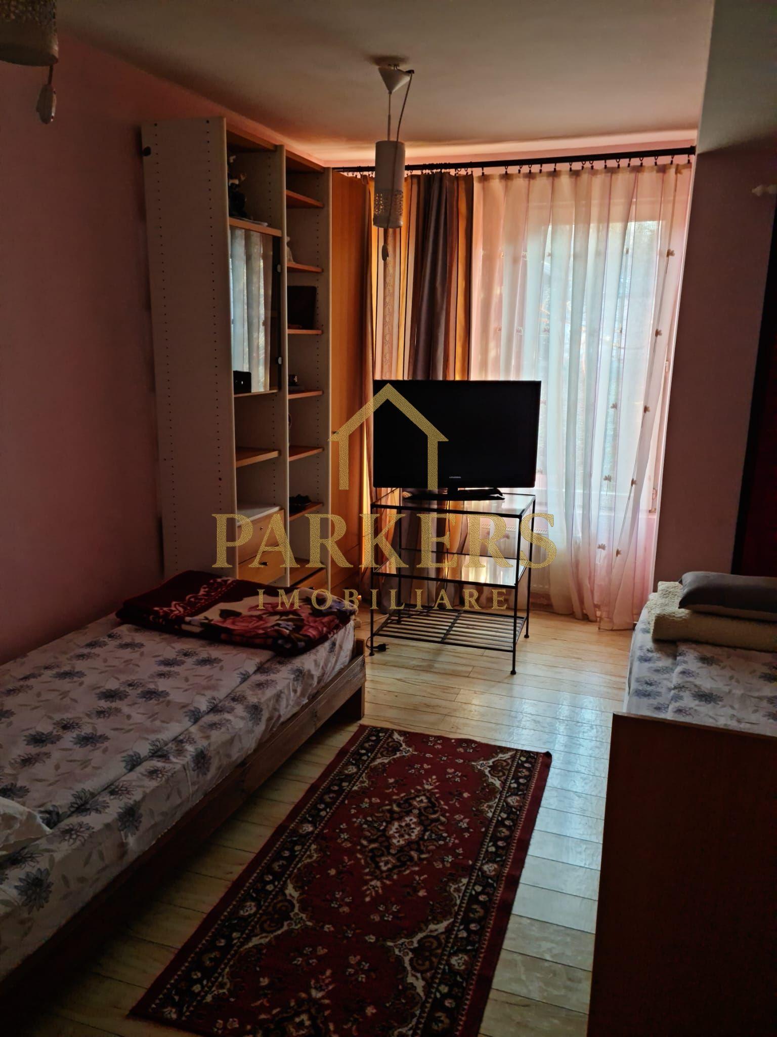 Duplex 329mp utili, teren 435mp, 10 camere, zona centrală - 8